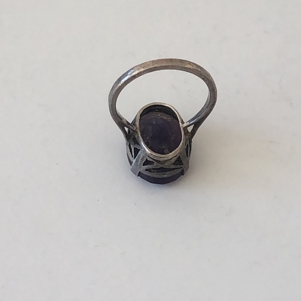 Vintage women ring size 6-3/4 purple stone T#1 - Picture 4 of 11